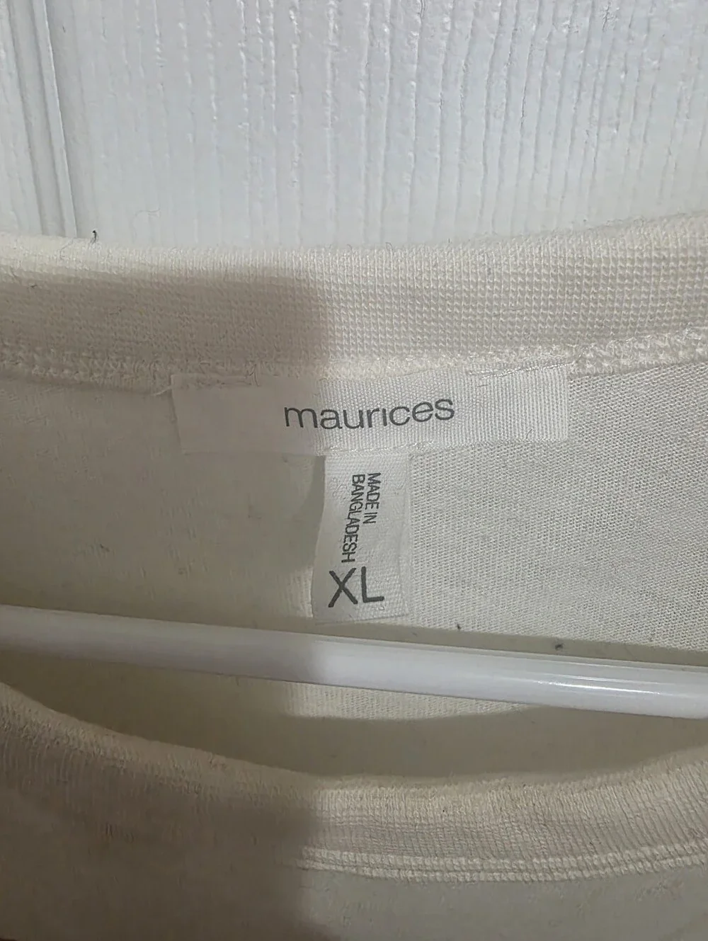 Maurices Cream Tee with Maroon 'I'd Rather Stay In' Cabin Graphic Xl